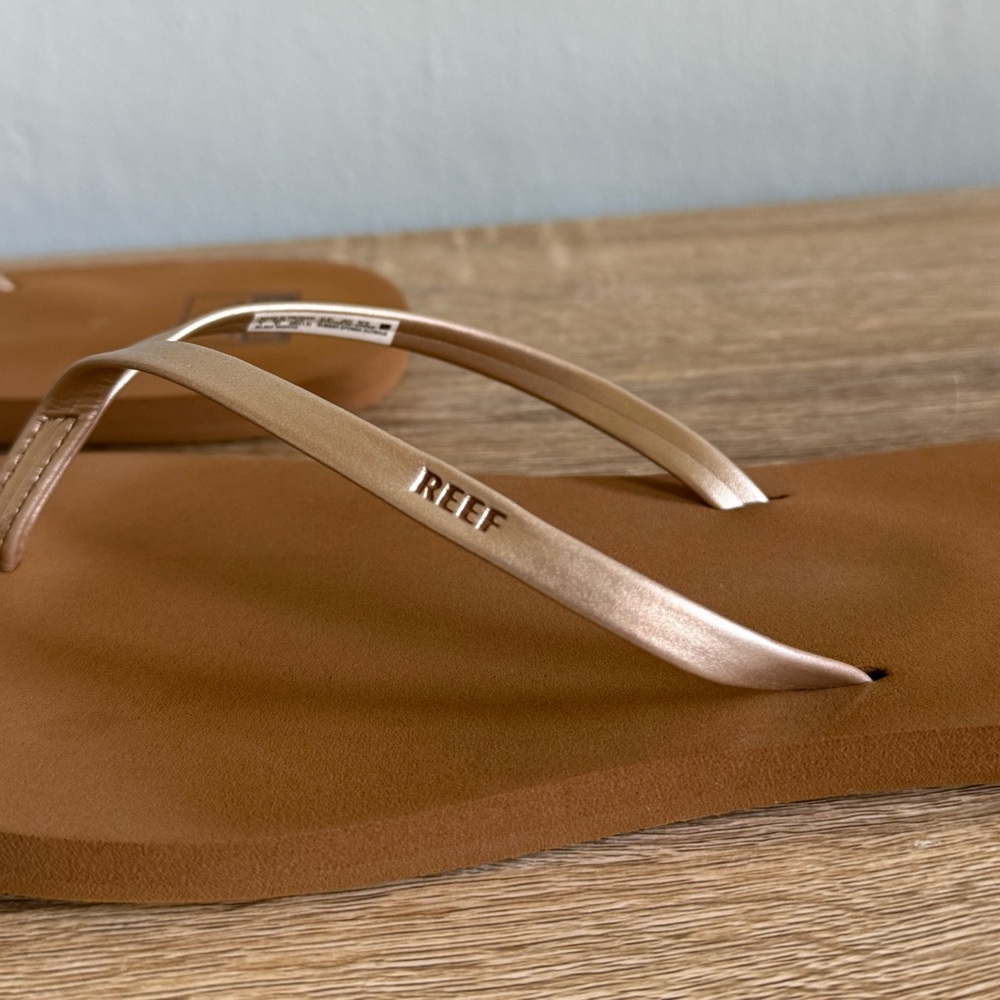 Reef Bliss Nights Flip Flop Sandals - 9 - Picture 6 of 7